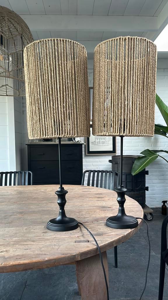 2 schemerlampen, Ophalen, Zwart, Rond, Zo goed als nieuw
