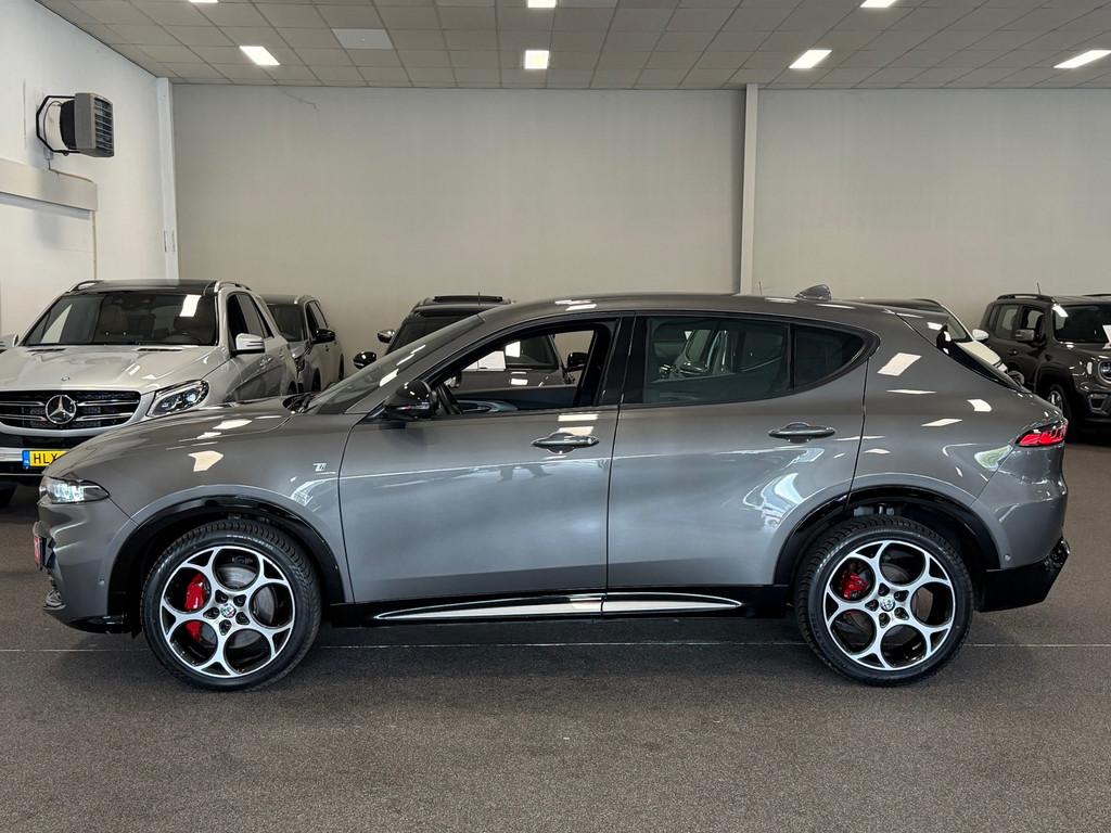 Alfa Romeo TONALE 1.5T Hybrid|NAVIGATIE|CAMERA|CRUISE|ECC AI, Auto's, Alfa Romeo, Gebruikt, 4 cilinders, 700 kg, Bedrijf