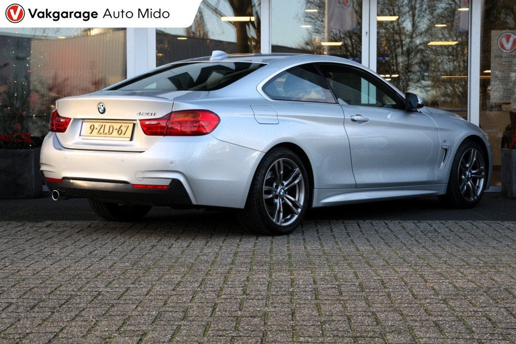 BMW 4 Serie Coupé 420i Automaat High Executive M-sportpakke, 12 maanden, Gebruikt, 4 stoelen, 184 pk