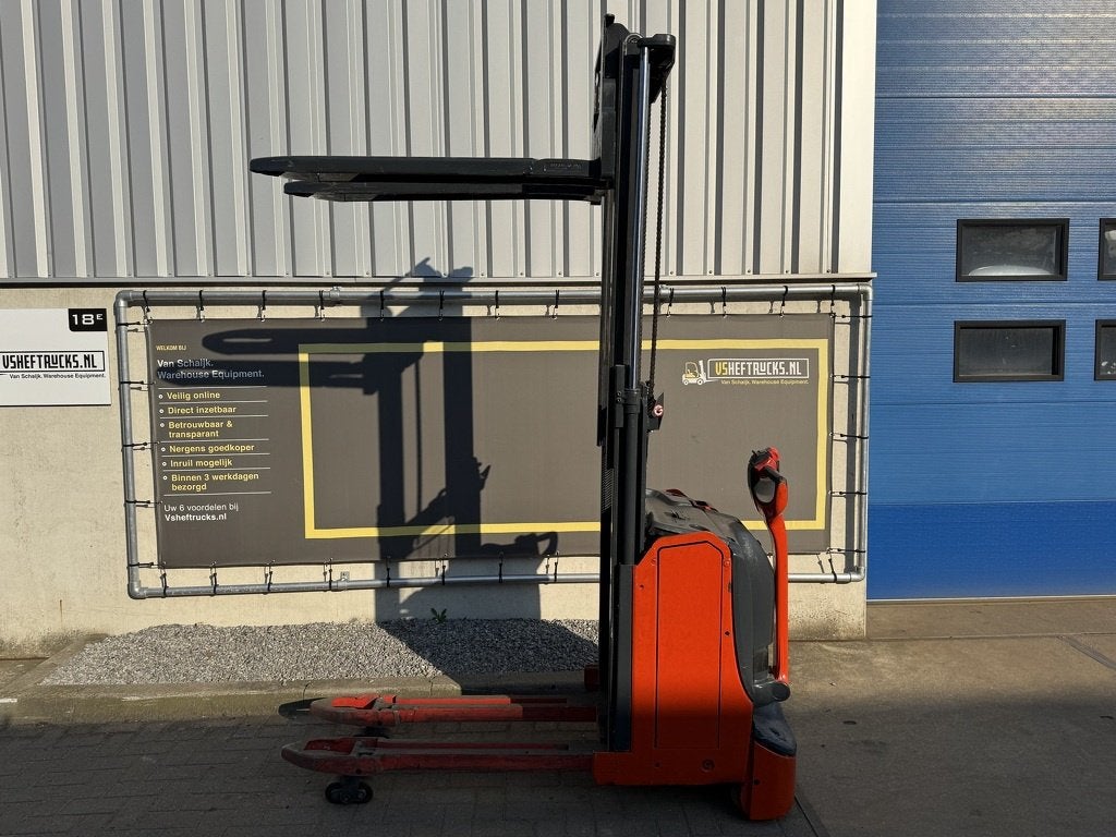 VS-22562 Elektrische stapelaar Linde D08