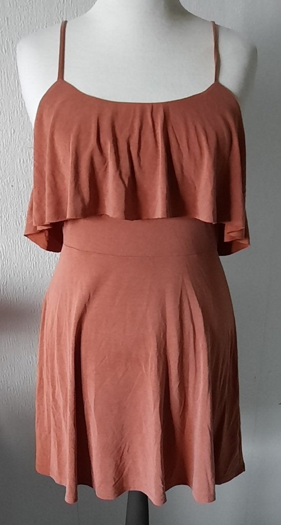 Jurkje met rand. Forever 21. bruin mt.M, Maat 38/40 (M), Bruin, Ophalen of Verzenden, Zo goed als nieuw