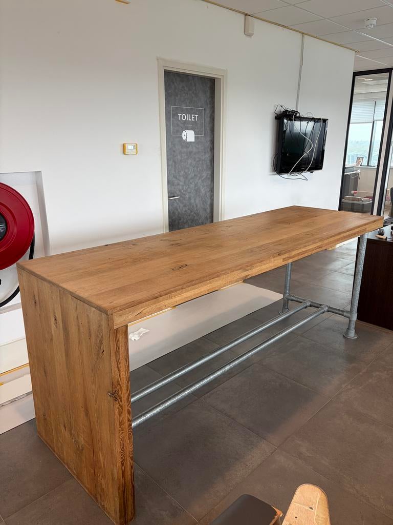 Massief Eiken Bartafel met Stalen Steigerbuizen Onderstel, Ophalen, Gebruikt, Eikenhout, 200 cm of meer