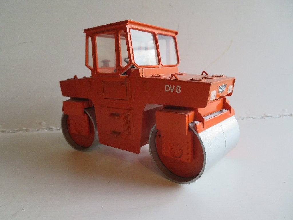 NZG DV8 Double Roller # 224 1: 25 Hamm wals, Ophalen of Verzenden
