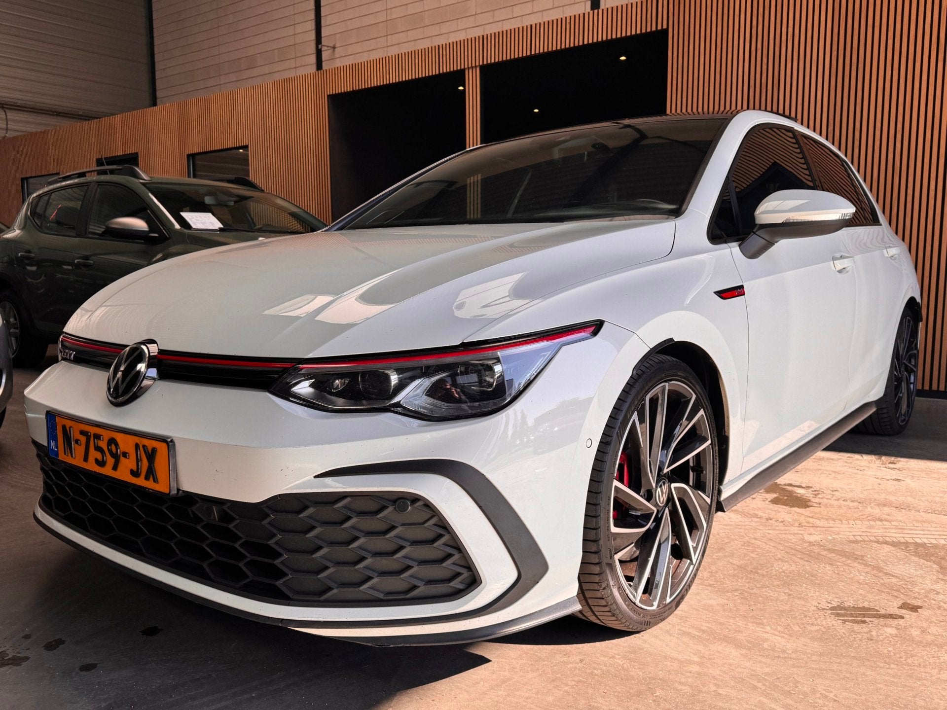 Volkswagen Golf 2.0 TSI GTI Automaat Pano|HUD|IQlight|Camera, Auto's, Volkswagen, 730 kg, Euro 6, 4 cilinders, 1984 cc