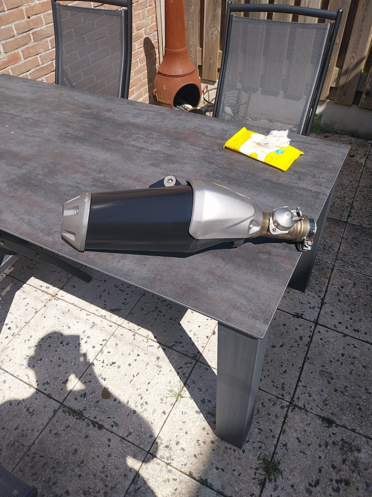 Originele demper yamaha fz1 bj 2009 ziet er nog erg netjes u, Ophalen of Verzenden