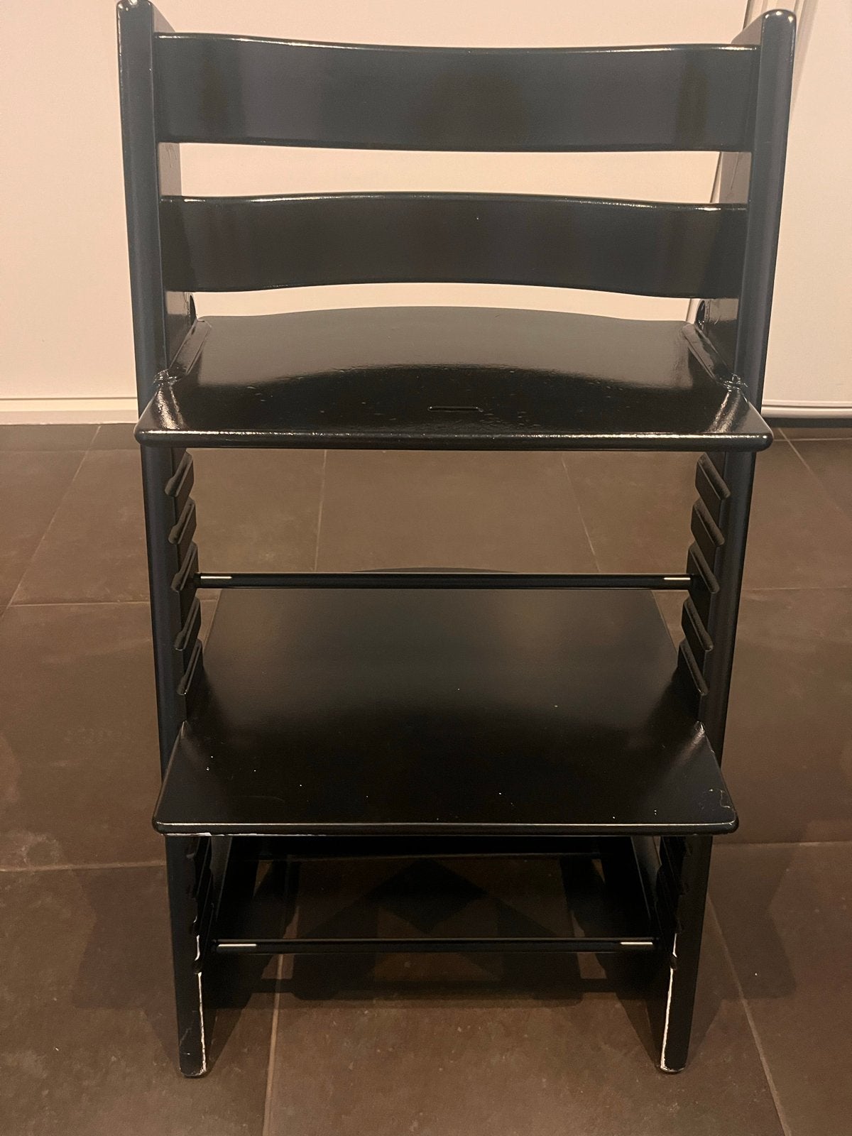 Zwarte stokke stoel, Ophalen, Gebruikt, Meegroeistoel, Aanschuifbaar