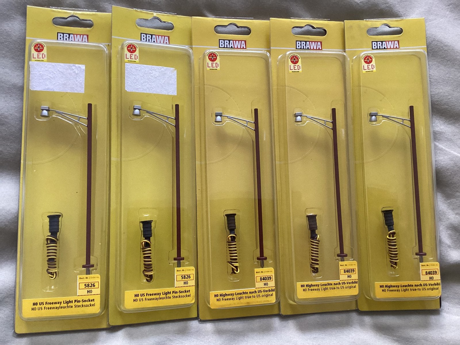 Brawa USA, 5x US Freeway LED lights, pin-socket, HO 1:87, Overige merken, Gelijkstroom of Wisselstroom, Brug, Tunnel of Gebouw