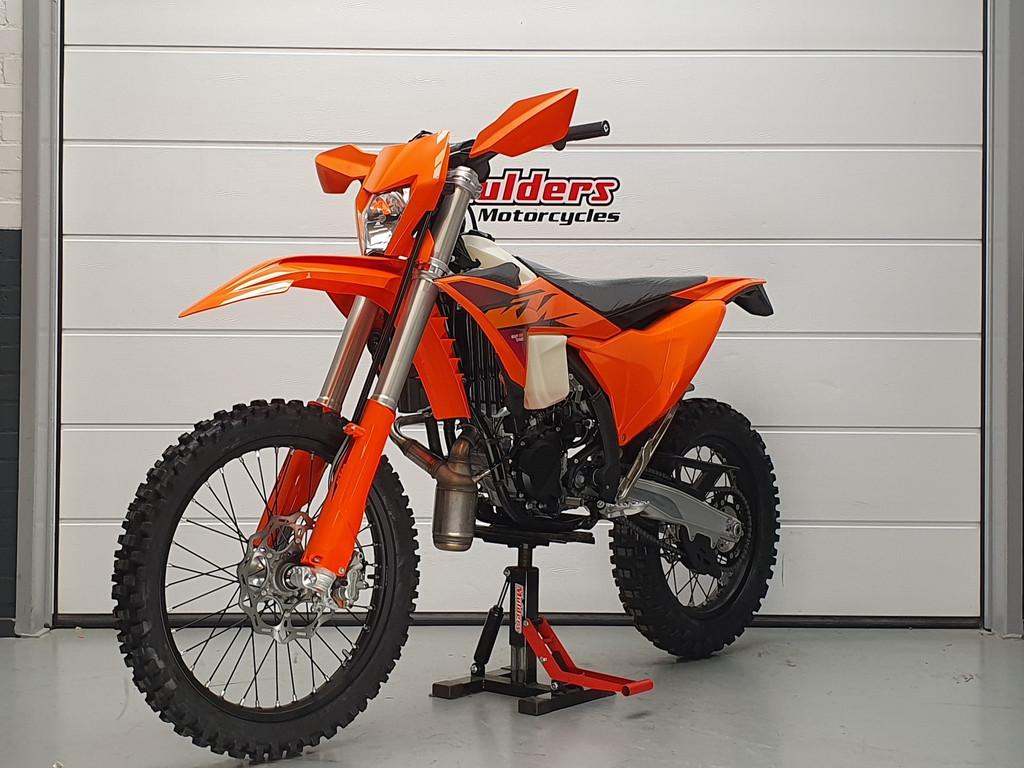KTM 300 EXC TBI (bj 2026), KTM, Bedrijf, Enduro, Sluisweg 20
6581 KA  Malden, NL