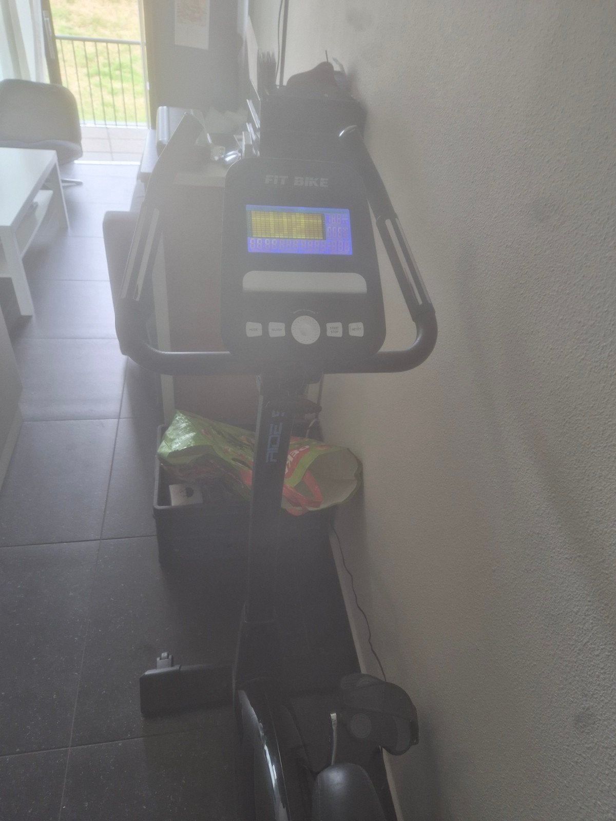 Hometrainer, Ophalen, Hometrainer