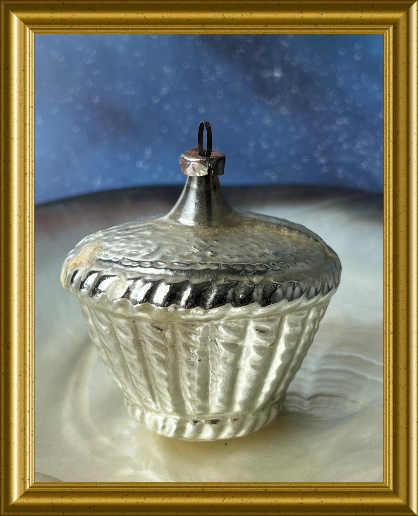 Oude zilveren glazen kerstbal (nr. 96) : mandje, Gebruikt, ., Ophalen of Verzenden, .