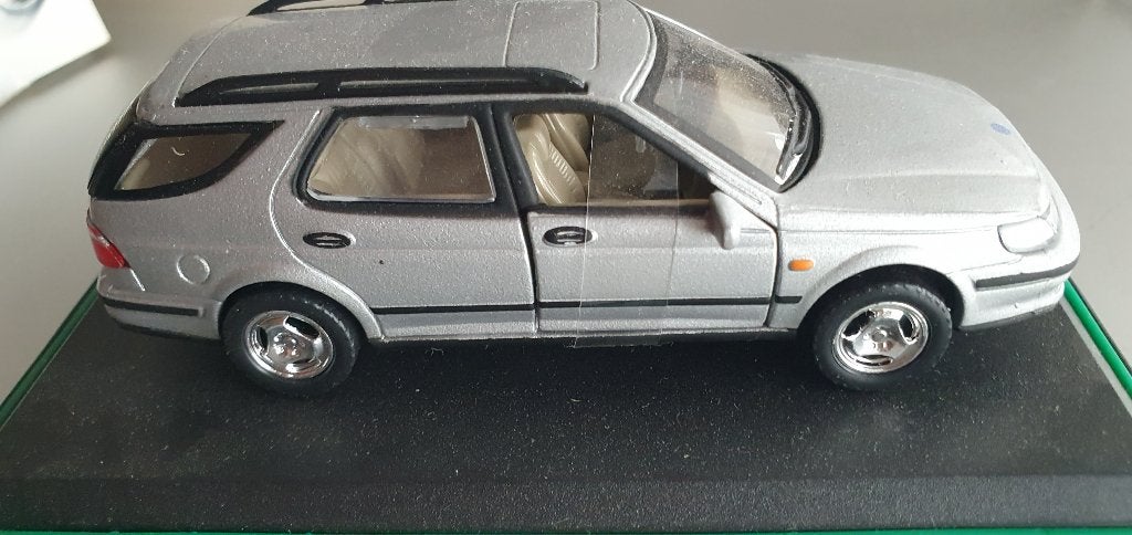 verzamelen saab 9.5 combi zilver, Overige merken, Auto, Groter dan 1:32, Ophalen of Verzenden