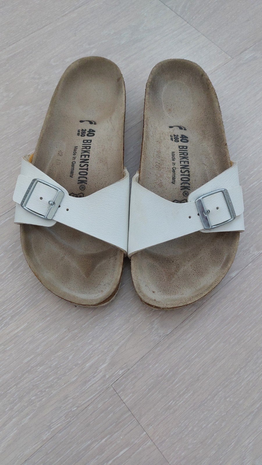 Zgan Birckenstock slippers wit, Slippers, Wit, Ophalen of Verzenden, Zo goed als nieuw