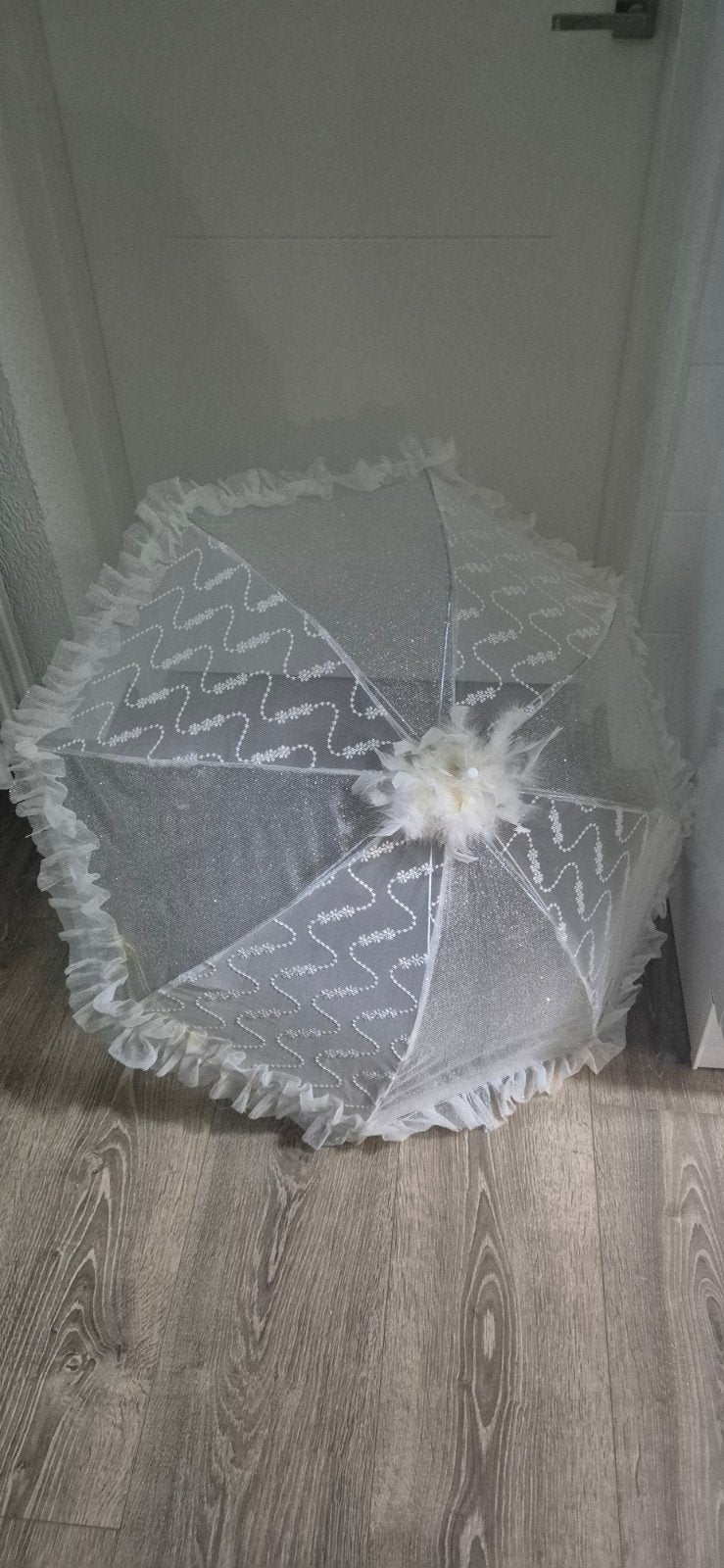 Witte kanten paraplu met ruches, Sieraden, Tassen en Uiterlijk, Paraplu's, Ophalen of Verzenden, Transparant, Zo goed als nieuw