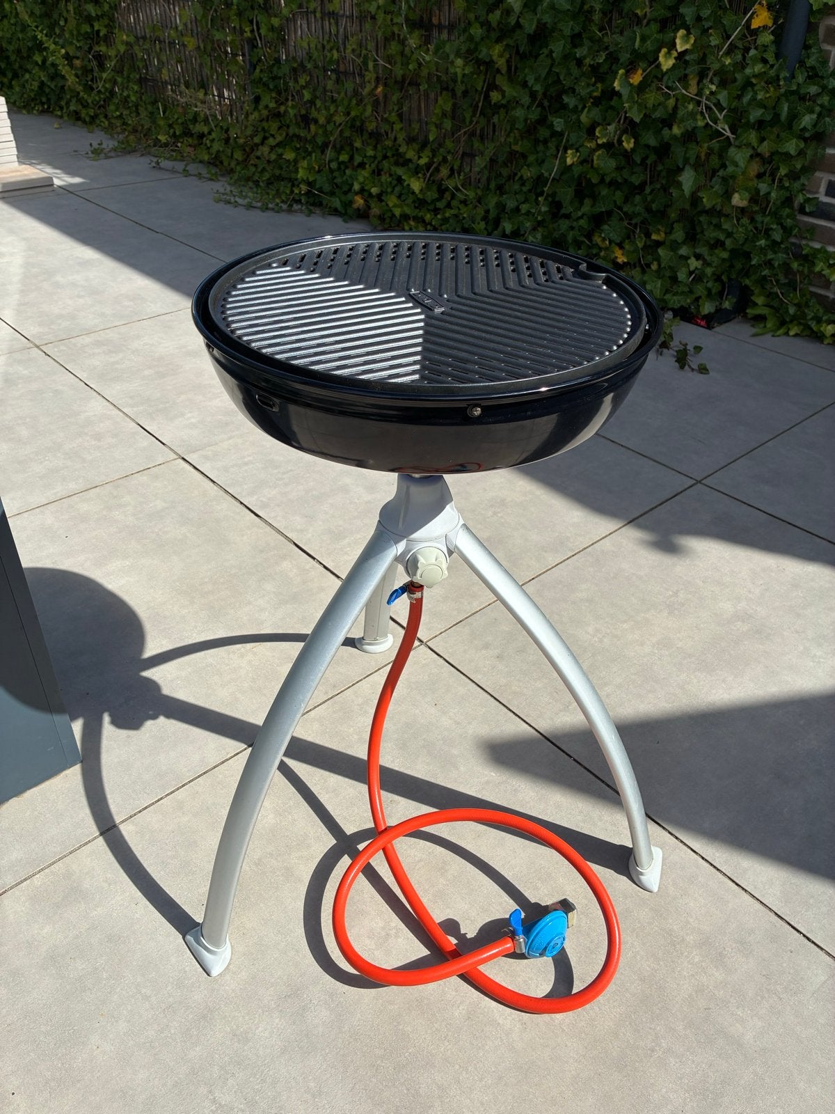 Cadac Grillo Chef 40 gasbarbecue met paellapan en rooster, Ophalen of Verzenden, Gebruikt