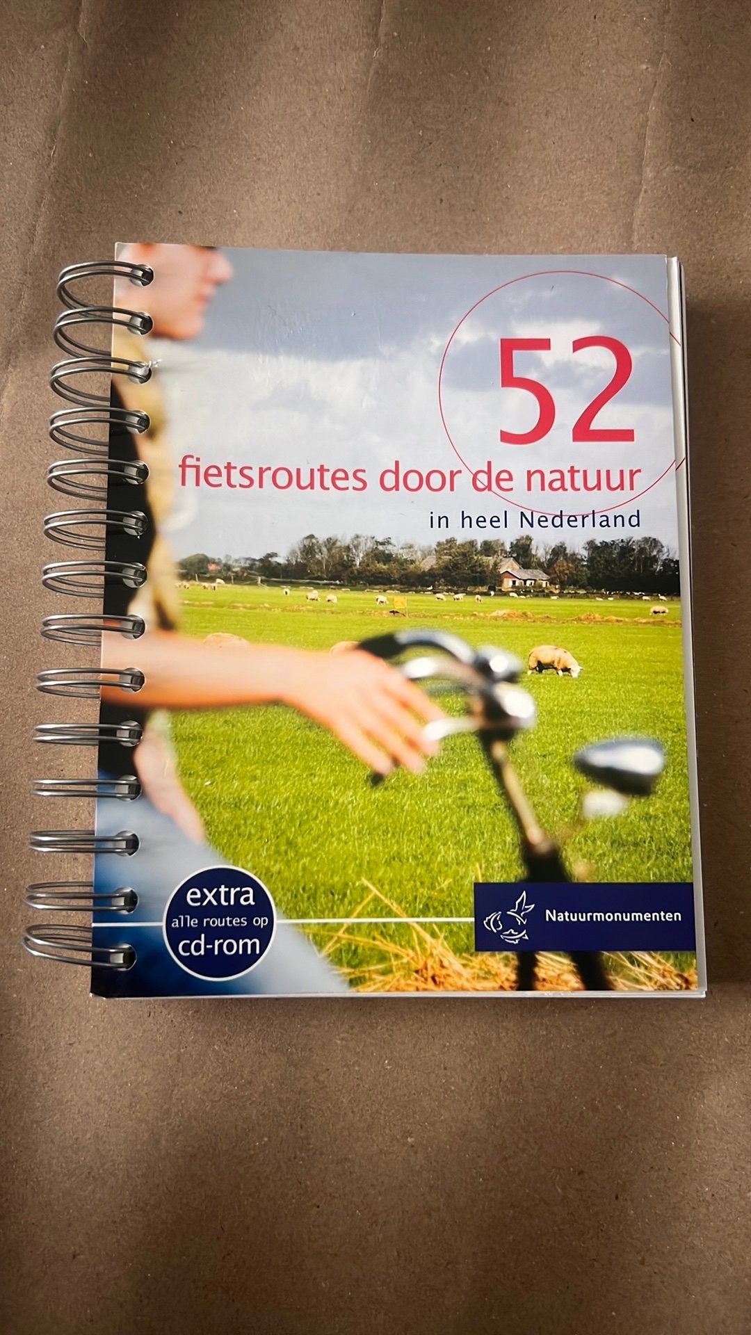 L. Michiels - 52 fietsroutes door de natuur, Boeken, Overige merken, Fiets- of Wandelgids, Ophalen of Verzenden, Zo goed als nieuw