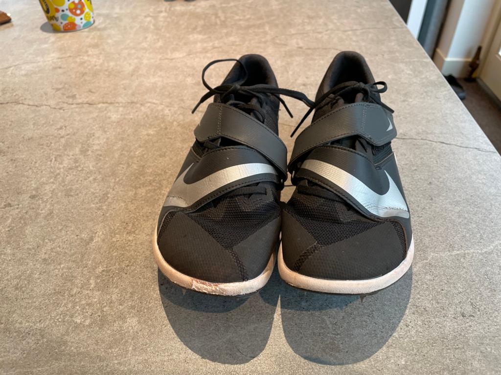 NIKE REVAL Jump maat 40,5, Ophalen of Verzenden, Zo goed als nieuw