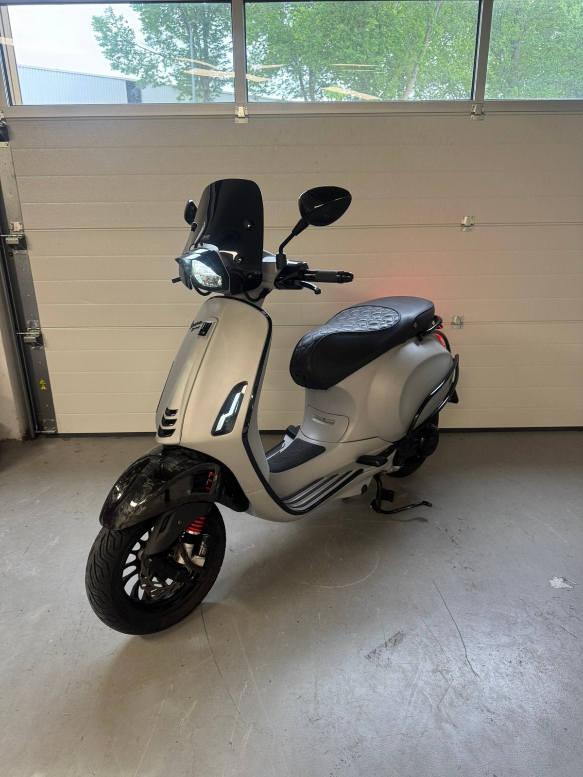 Vespa sprint full option, 2019, Ophalen, Overige modellen, Maximaal 45 km/u, Zo goed als nieuw