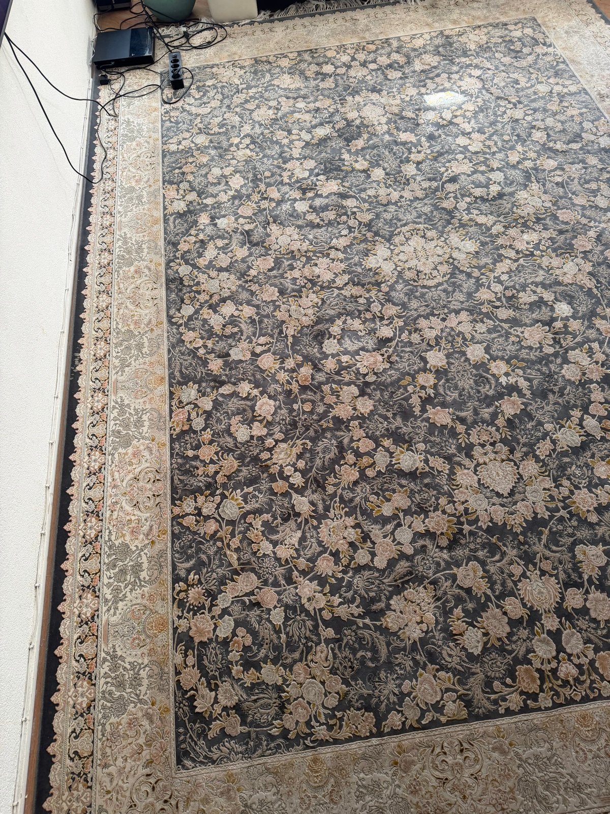 Prachtig Perzisch tapijt met bloemmotief, Ophalen of Verzenden, Zo goed als nieuw, 200 cm of meer, Grijs
