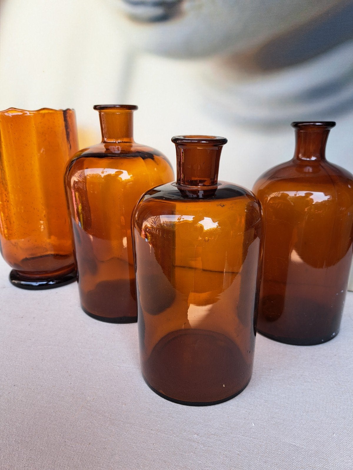 Vintage bruine glazen flessen en vaas - Apothekersstijl
Set, Ophalen of Verzenden, Zo goed als nieuw, Glas