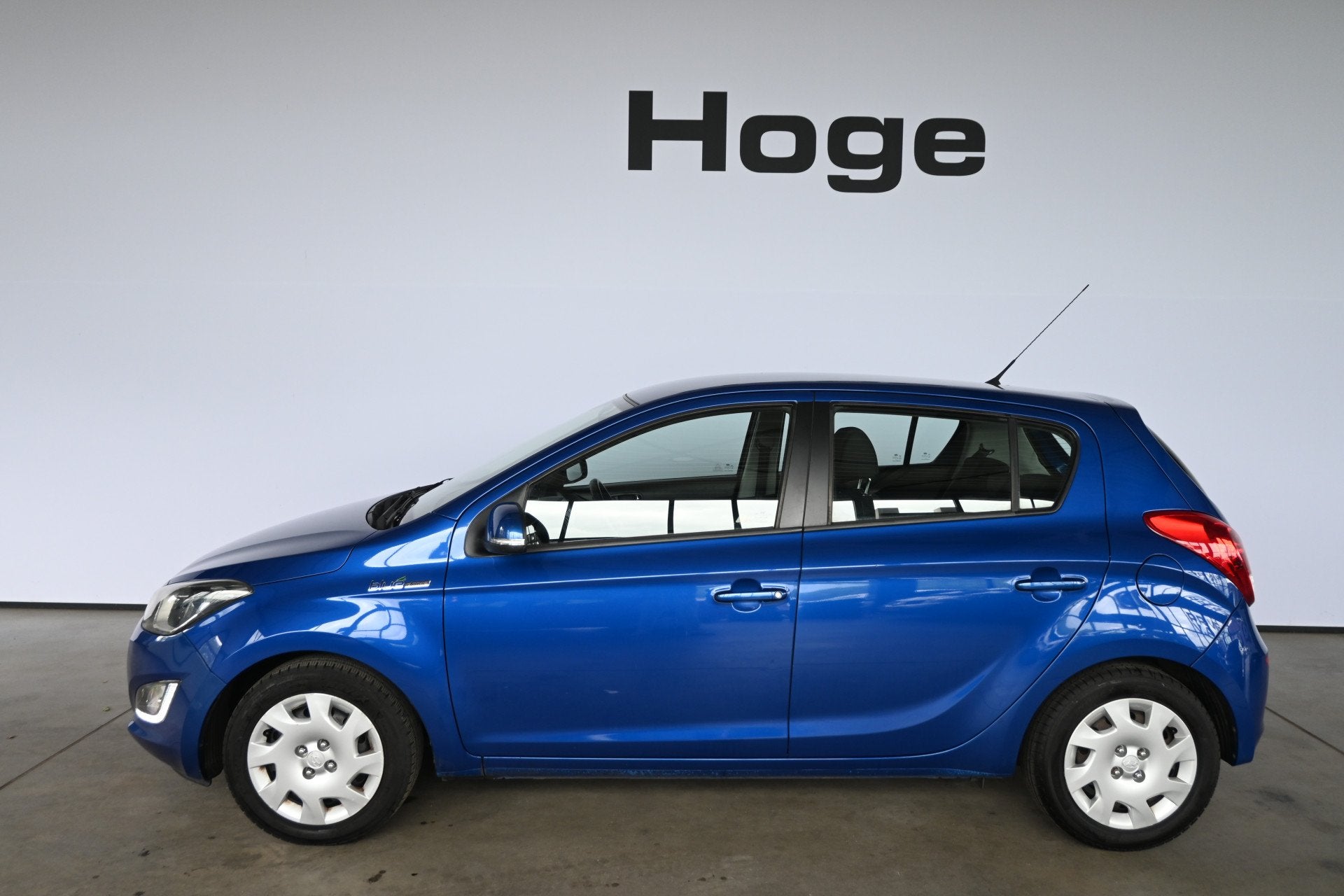 Hyundai i20 1.2i i-Motion TEKST LEZEN! Airco LED Elektrisch, Euro 5, Gebruikt, 4 cilinders, Met garantie (alle)