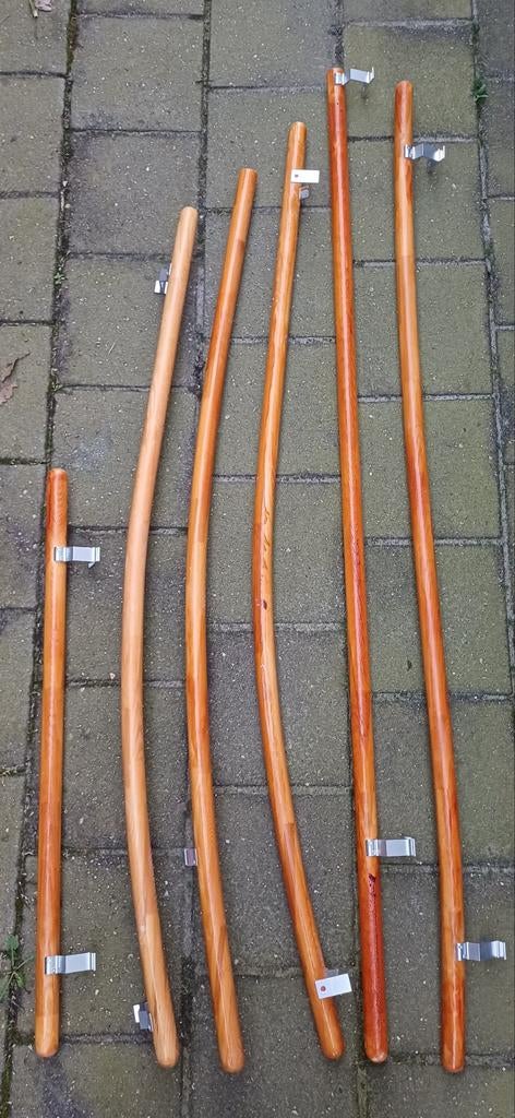 Trapleuningen met beugels., Doe-het-zelf en Verbouw, Ladders en Trappen, Ophalen, Minder dan 2 meter