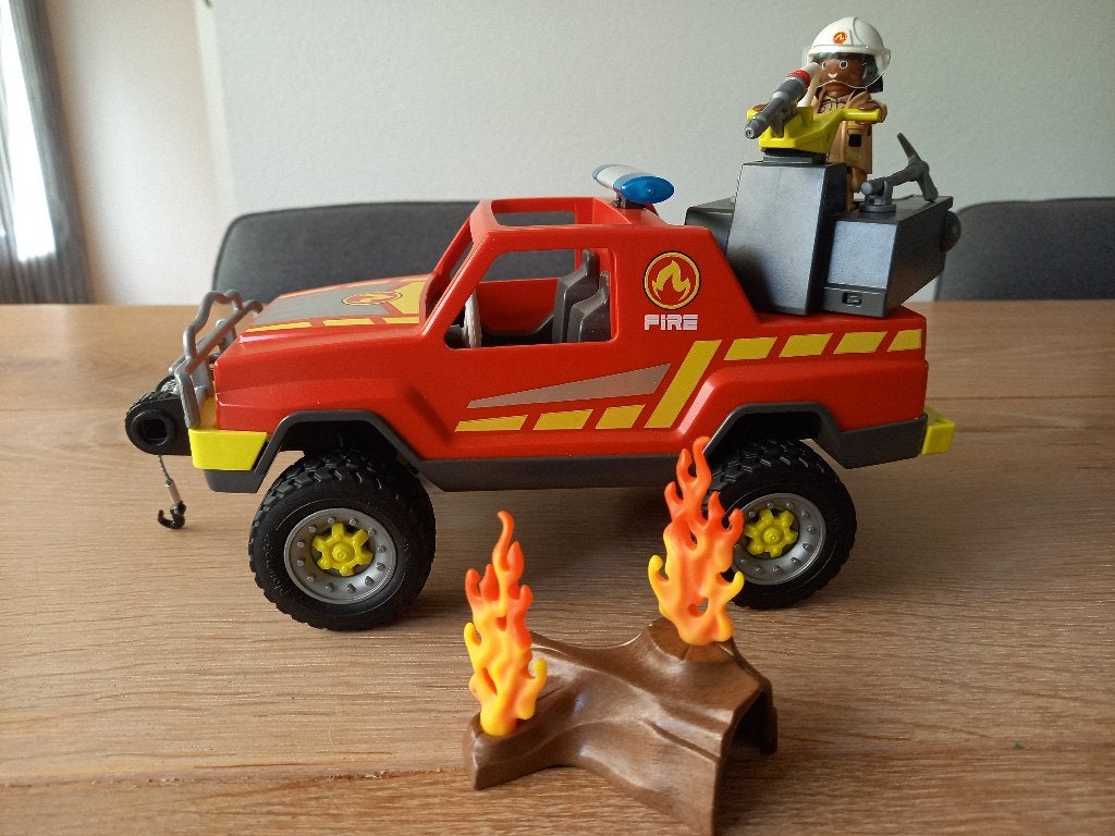 Playmobil Brandweerwagen - 71194 COMPLEET, Kinderen en Baby's, Speelgoed | Playmobil, Complete set, Voertuig, Ophalen of Verzenden