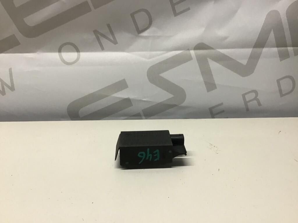 Koelvinrelais BMW E46 64118391470, Gebruikt, -, -, Ophalen of Verzenden