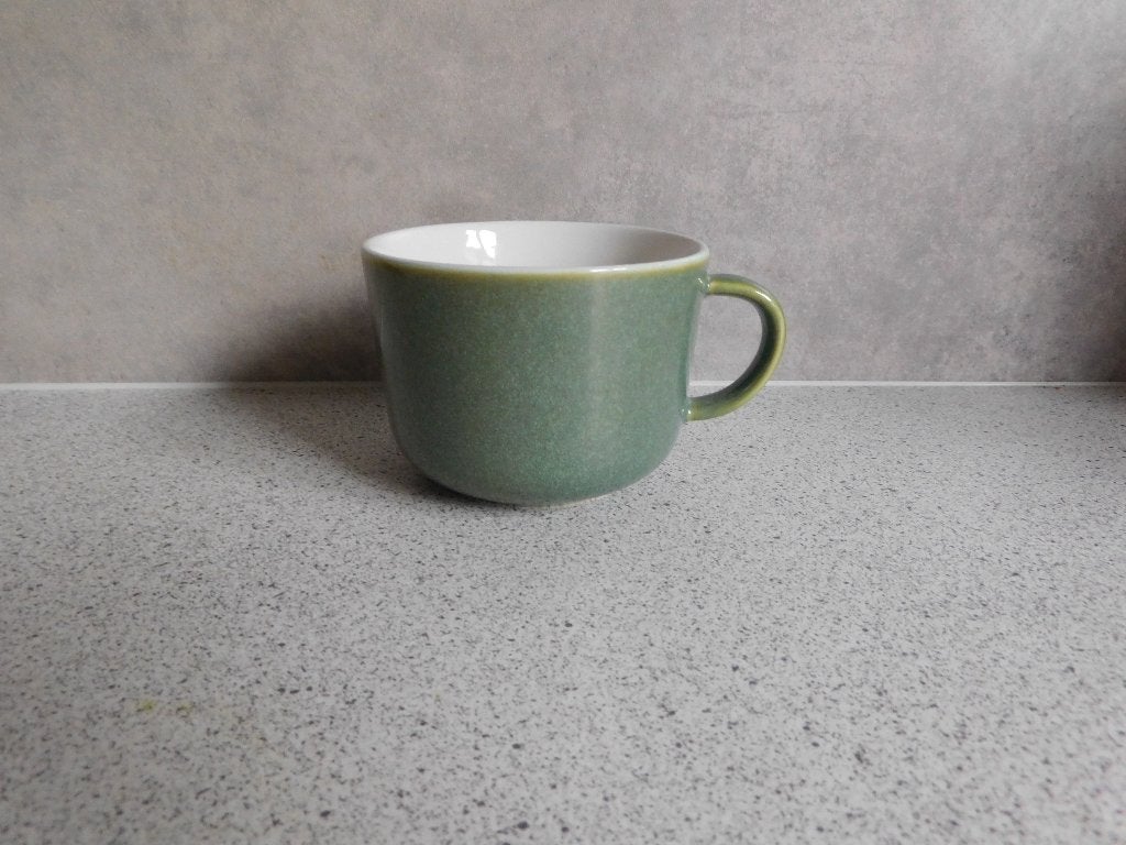Mok Groen Reactief Glazuur New Bone China Chicago Hema 330ml, Hema, Zo goed als nieuw, Modern, Porselein