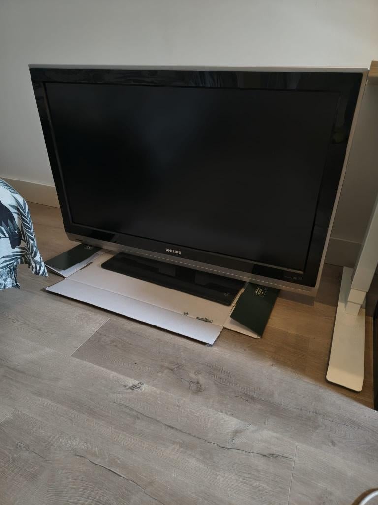 Samsung TV (Gratis), Audio, Tv en Foto, Ophalen, Gebruikt, 50 Hz, Samsung