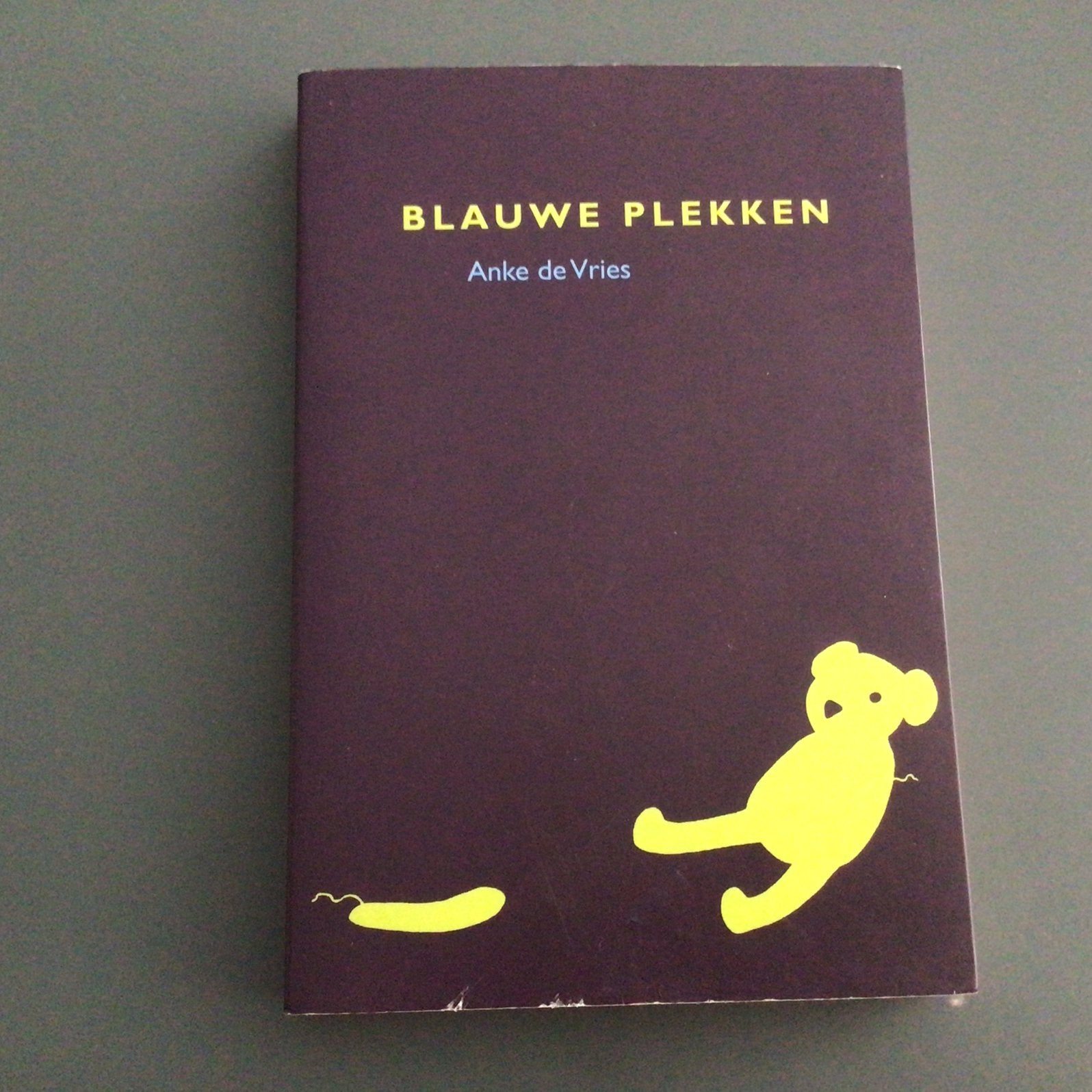 Anke de Vries - Blauwe plekken, Ophalen of Verzenden, Zo goed als nieuw, A. de Vries
