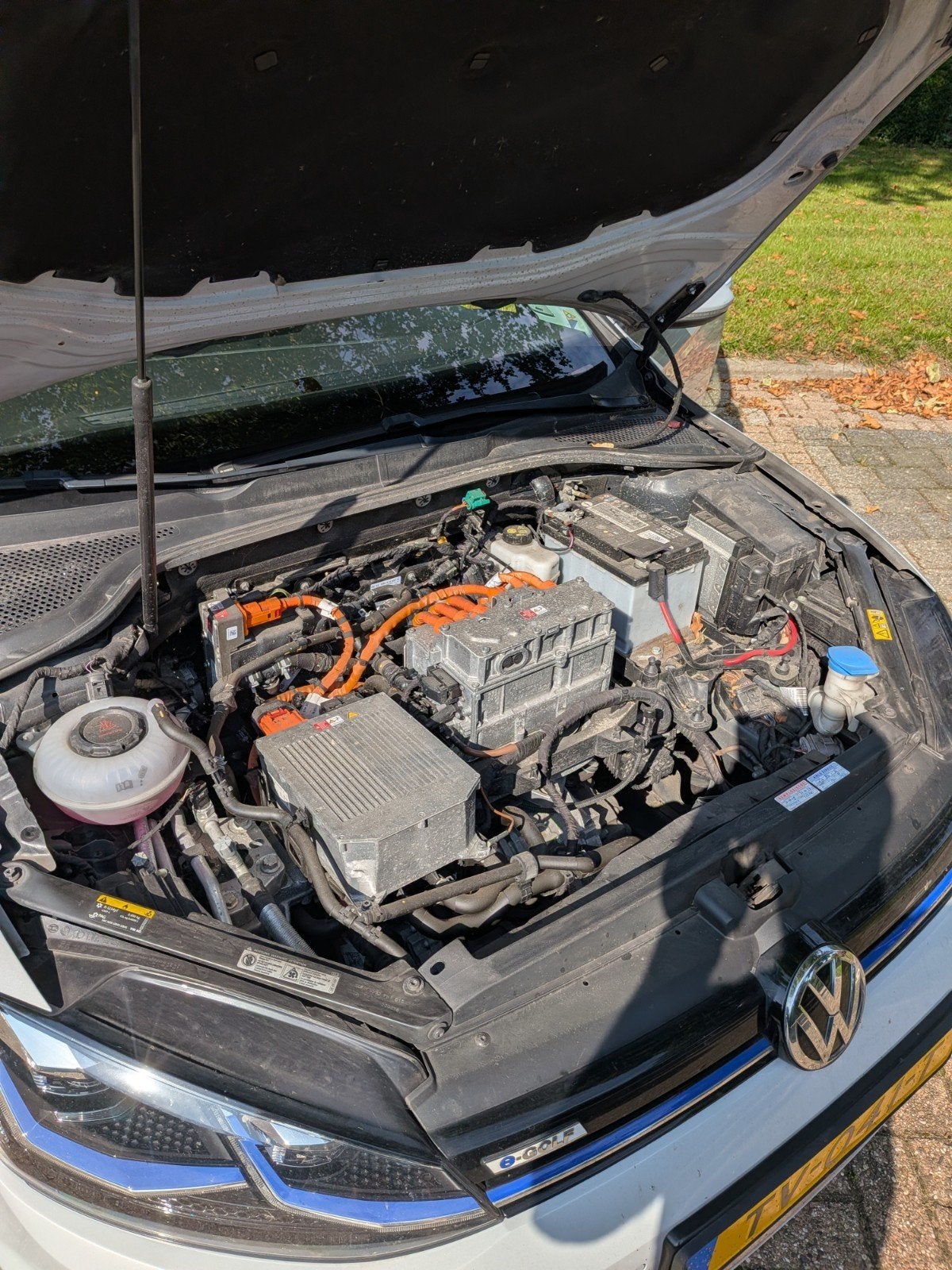 Foto 14 van Volkswagen e-Golf (2018) | Full Option | Dynaudio | Virtual