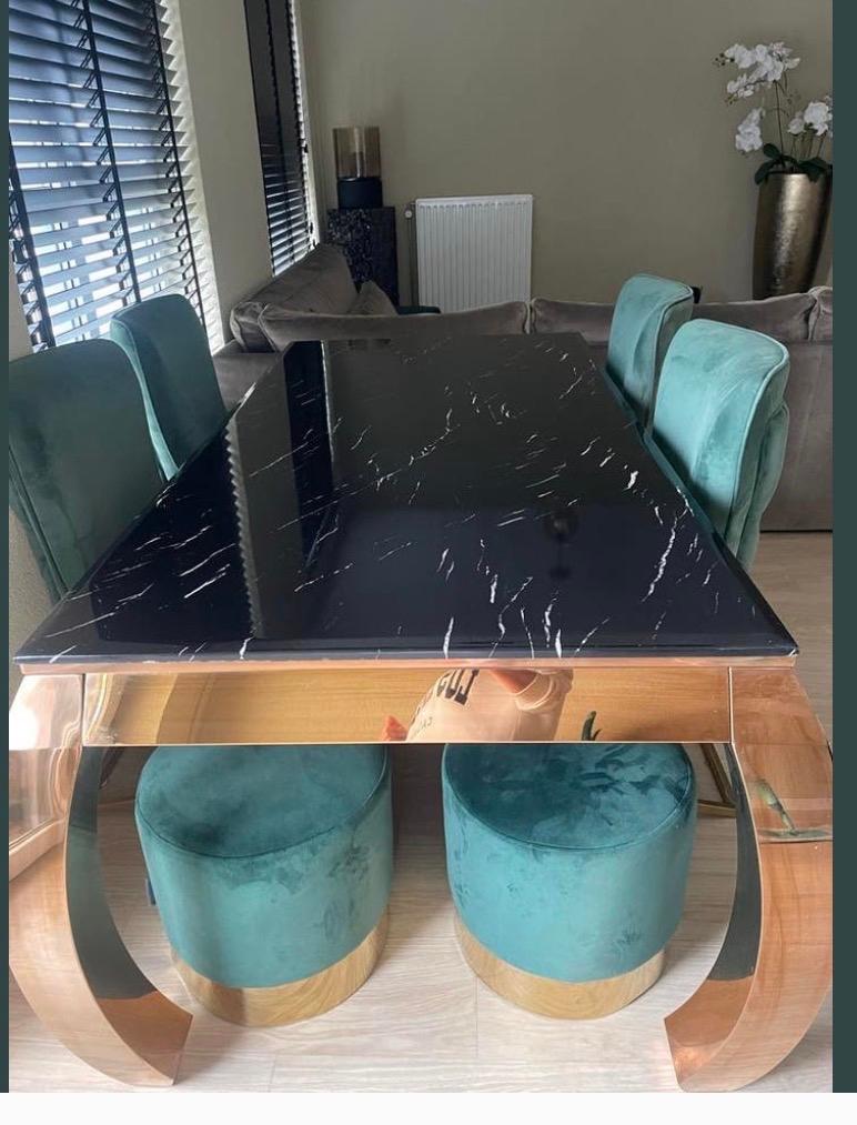 Luxe eettafel met marmerlook en gouden onderstel, Huis en Inrichting, 100 tot 150 cm, Ophalen of Verzenden, Zo goed als nieuw