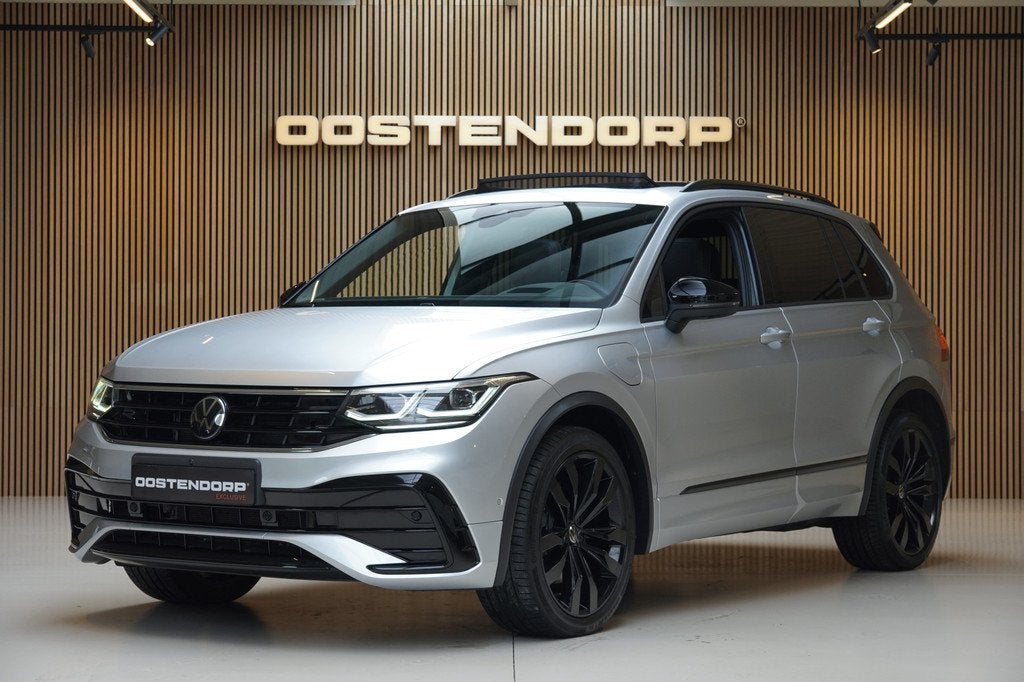 Volkswagen Tiguan 1.4TSI/245pk eHybrid R-Line Blackstyle|202, 1716 kg, Zwart, 4 cilinders, Hybride Elektrisch/Benzine
