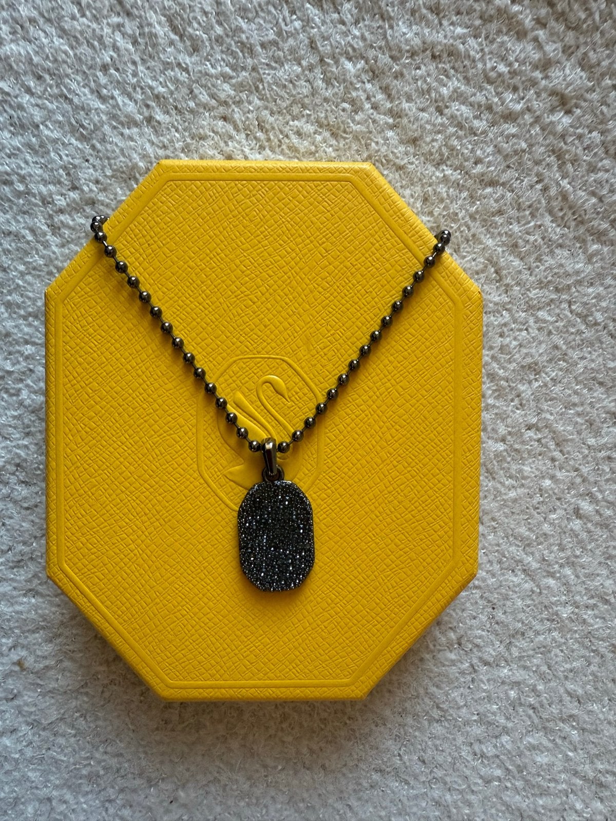 Swarovski ketting met hanger, nooit gedragen, Met kristal, Overige materialen, Zwart, Nieuw