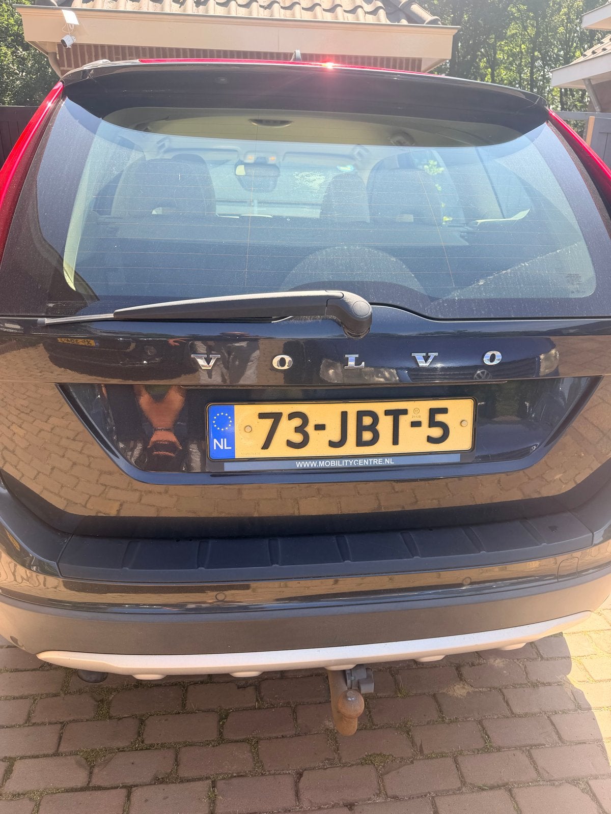 Volvo XC60 2.4 D5 AWD Geartronic 2009 Grijs, Auto's, Volvo, Automaat, 1716 kg, 197 €/maand, 2000 kg
