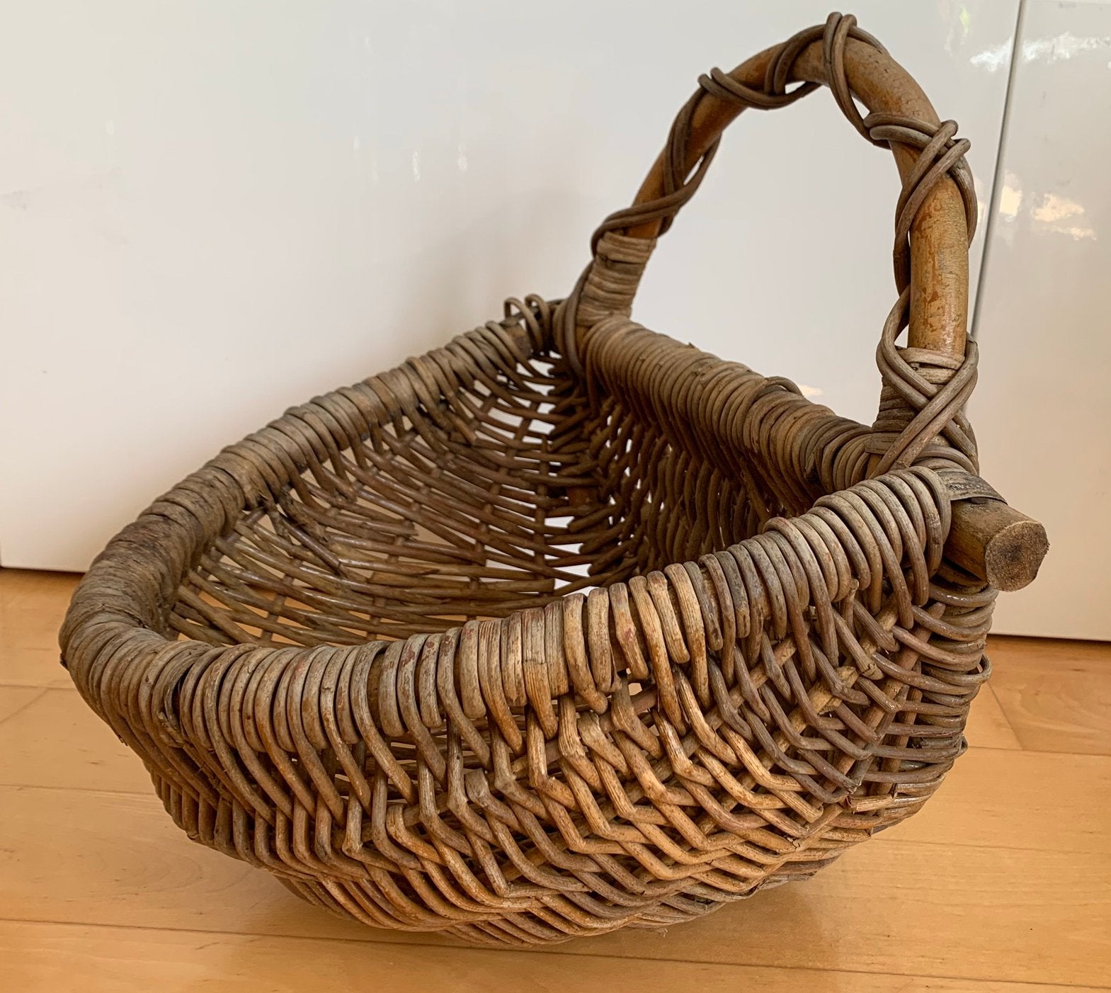 Hangende plantenmand rieten rotan mand plantenhanger tuin, Overige materialen, Gebruikt, Minder dan 30 cm, Minder dan 60 cm