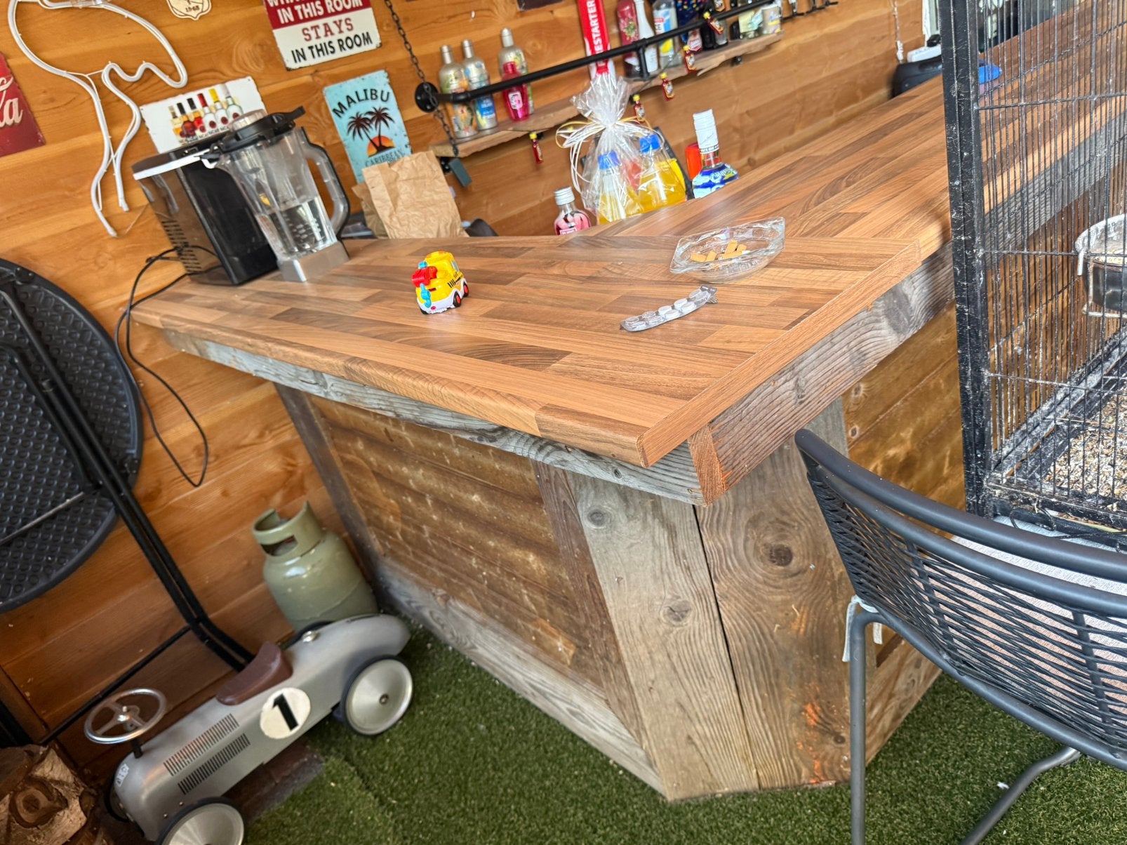 Super mooie bar, Huis en Inrichting, Barren, Ophalen, Zo goed als nieuw