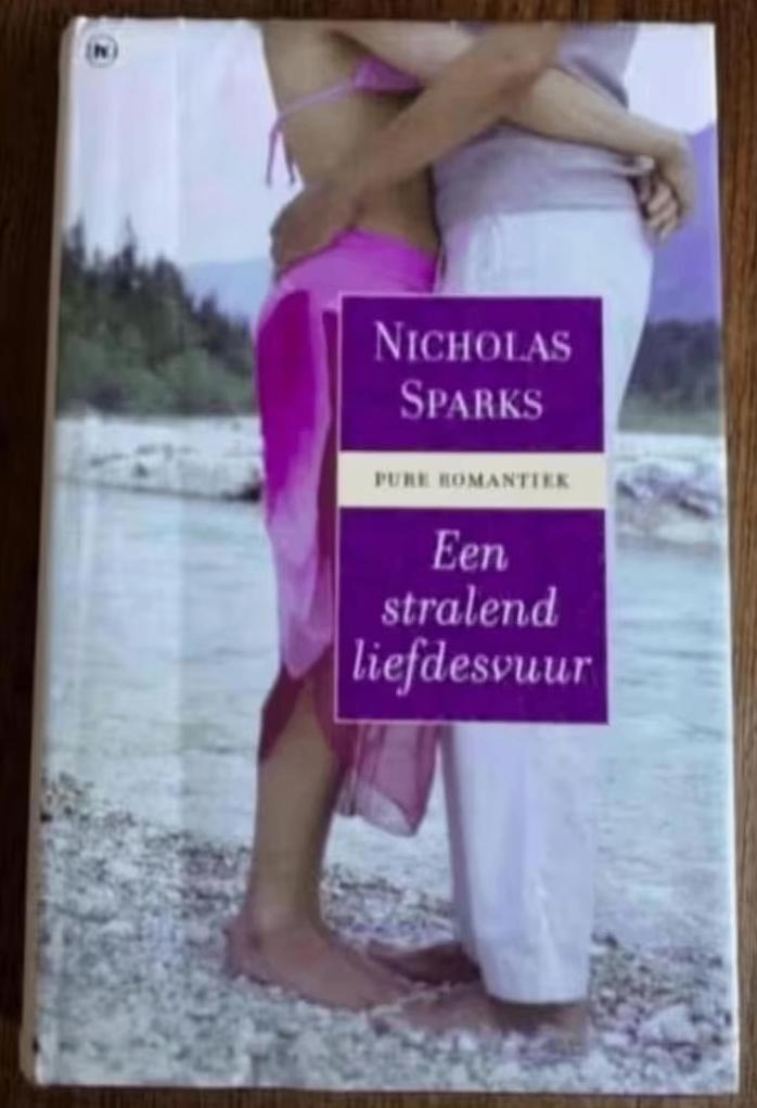 Een stralend liefdesvuur; Nicholas Sparks; 9789044317534, Ophalen of Verzenden, Zo goed als nieuw