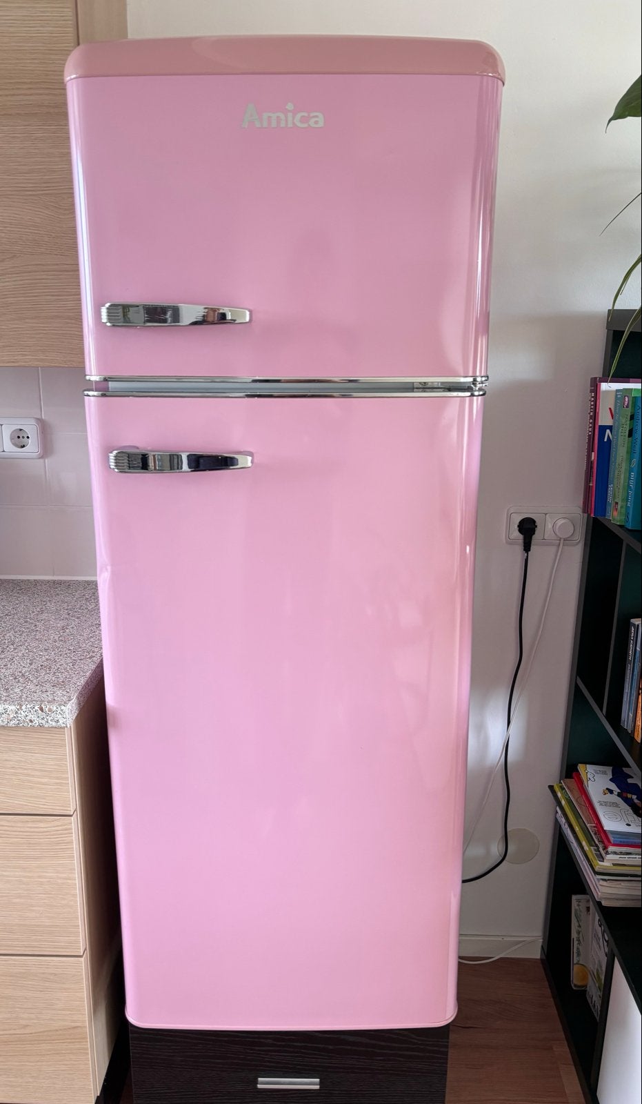 Amica retro koelkast met vriesvak - Roze, Ophalen, 150 tot 200 liter, Gebruikt, 140 tot 160 cm