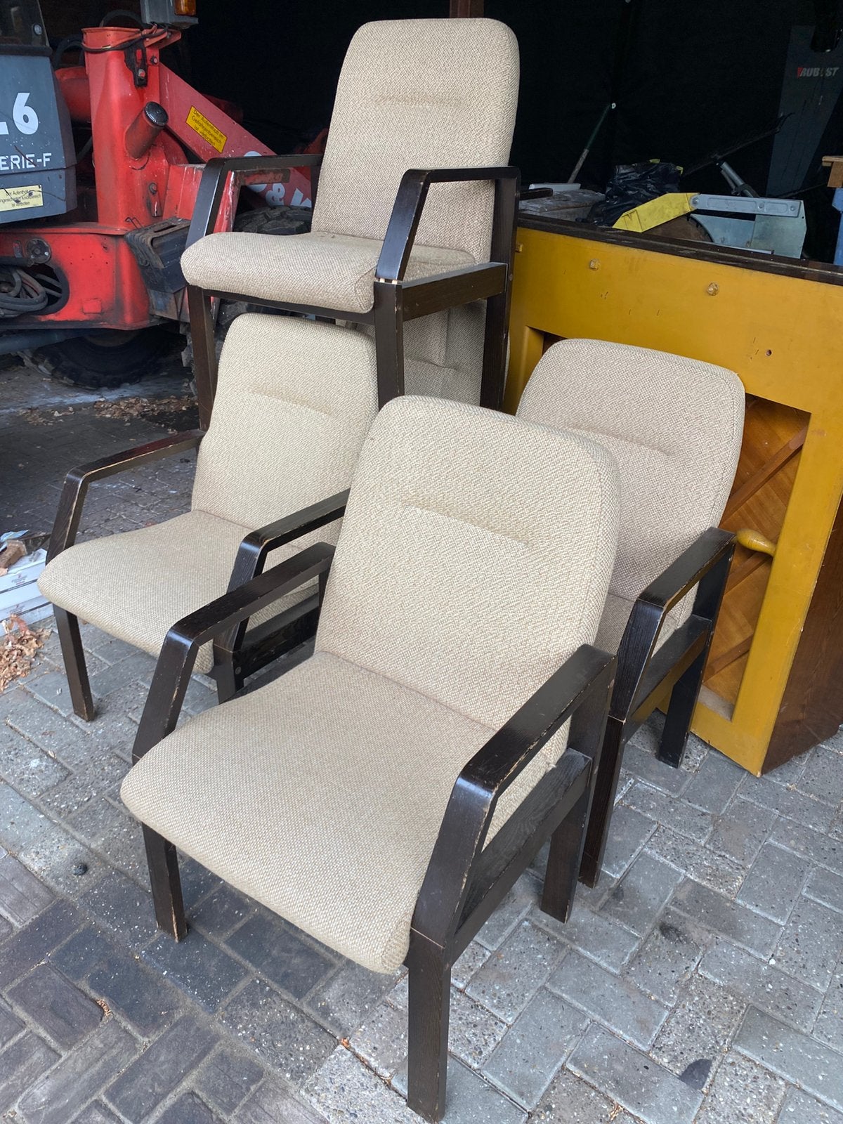 Gratis 7 retro stoelen VergaderStoelen, Ophalen