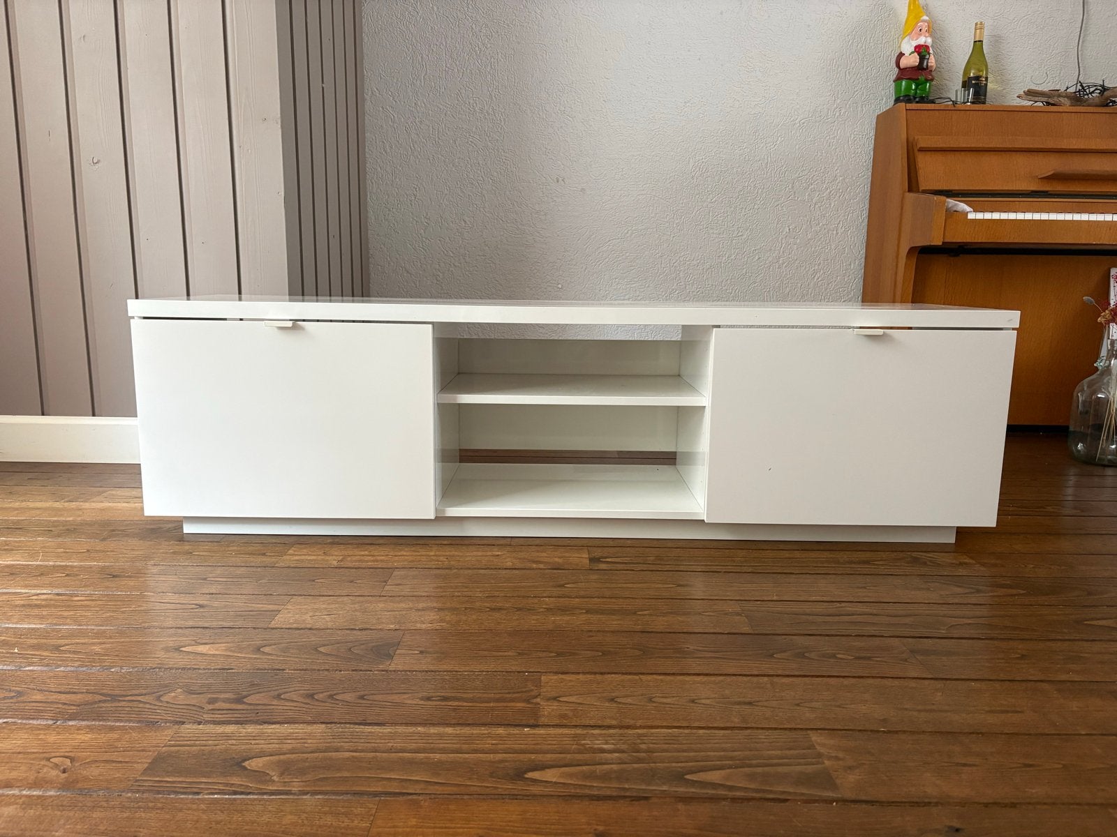 Tv-meubel met opbergruimte - wit, Ophalen, Overige materialen, Gebruikt, 100 tot 150 cm