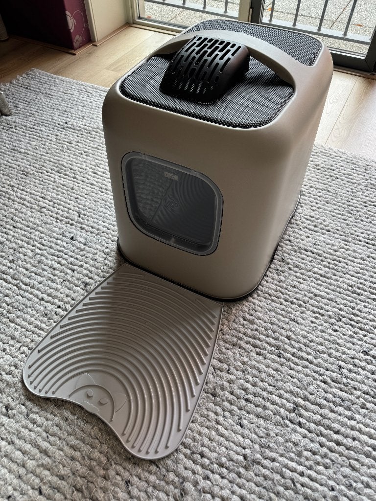 Rotho Kattenbak beige (incl. schepje, uitloopmat en vulling), Ophalen, Zo goed als nieuw, Gesloten