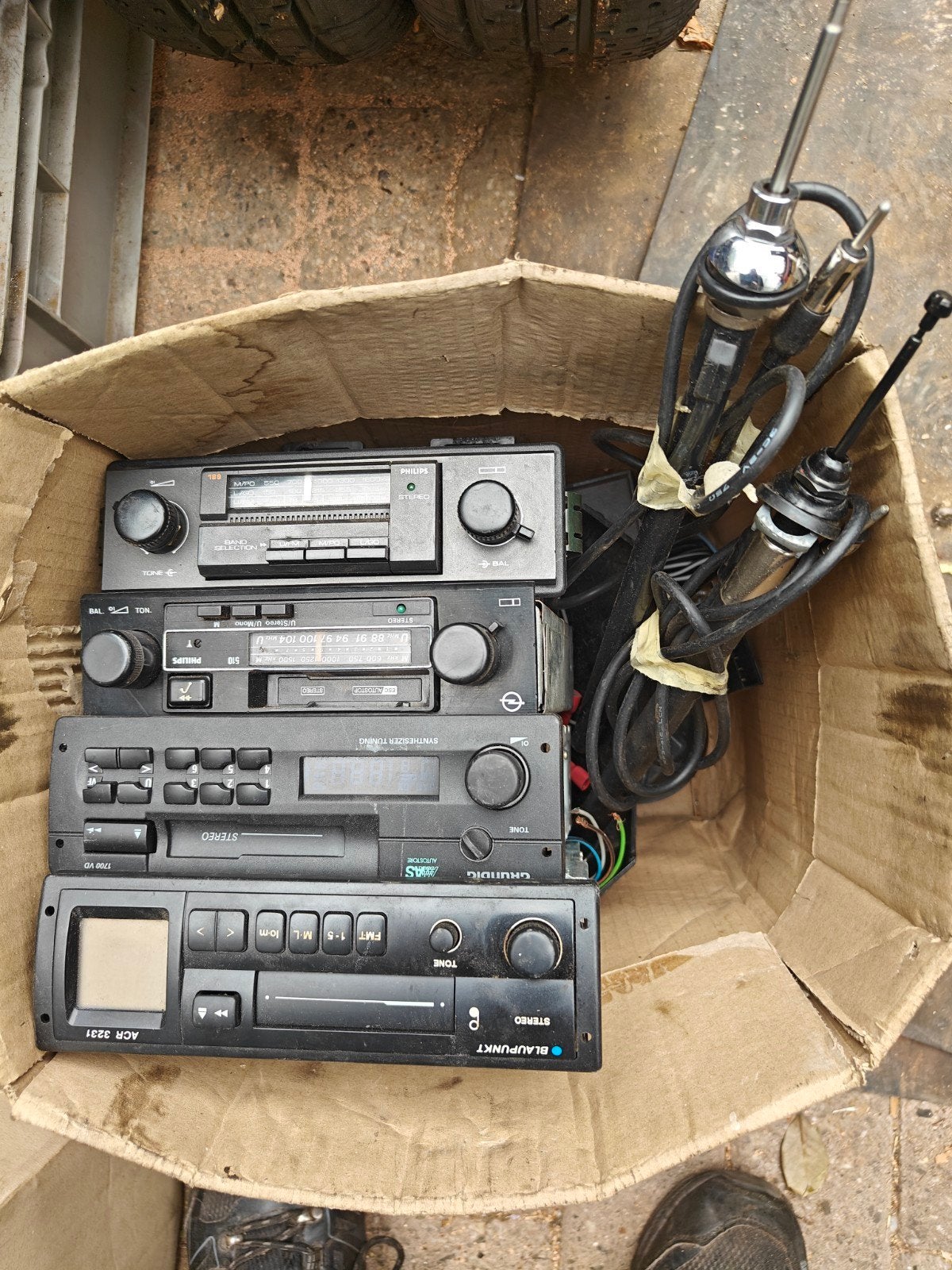 Radios, Auto diversen, Autoradio's, Ophalen of Verzenden, Gebruikt