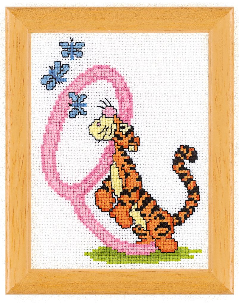 Borduurpakket Winnie de Pooh letter Q 40867, ., Nieuw, Ophalen of Verzenden, .