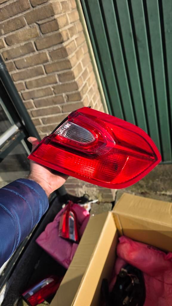 Ford Fiesta MK8 Achterlicht Rechts Origineel, Ophalen of Verzenden, Gebruikt, Ford