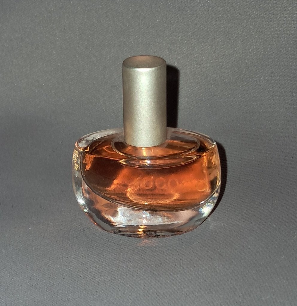 Mooie parfum mini - Joop rococo woman, Verzamelen, Parfumverzamelingen, Ophalen of Verzenden, Zo goed als nieuw, Miniatuur, Gevuld