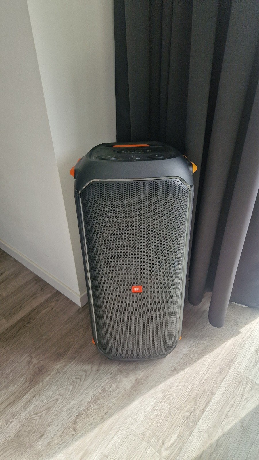 JBL Partybox 710 - Krachtige Party Speaker met Lichteffecten, 150 watt of meer, JBL, Party speaker, Ophalen of Verzenden