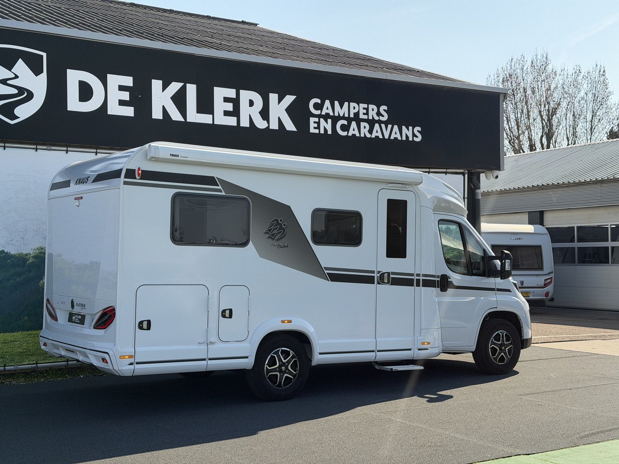 Knaus LIVE TI 590 MF Platinum Select (bj 2026), Automaat, Tot en met 2, 6 tot 7 meter, Bedrijf