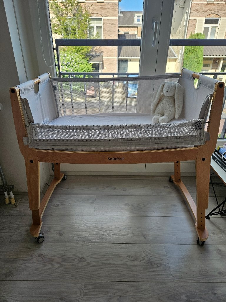 Snuzpod studio, Ophalen, Zo goed als nieuw, Ledikant