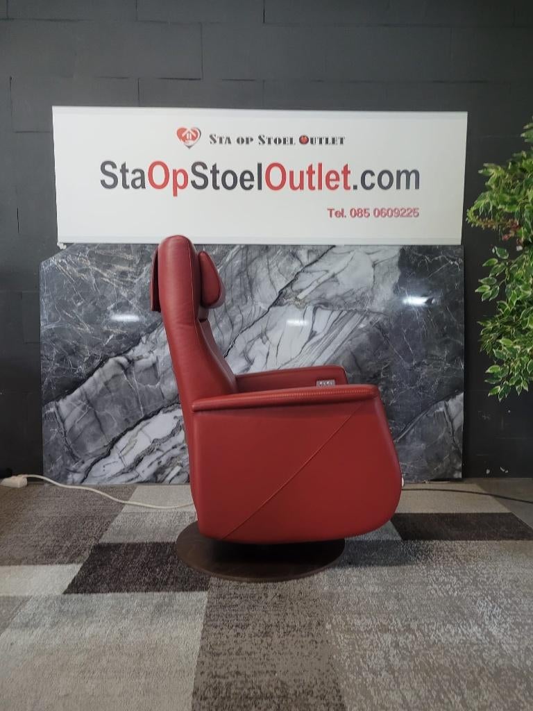 Staopstoel Prominent Toscana met accu en lumbaalsteun, Minder dan 75 cm, Leer, Ophalen of Verzenden, Zo goed als nieuw